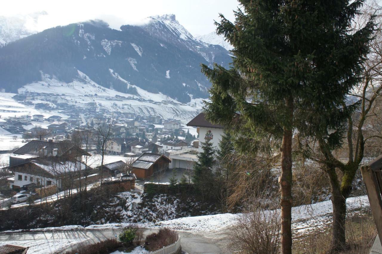 Haus Adlerhorst Apartment Neustift im Stubaital Exterior foto